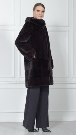 Шуба из меха норки