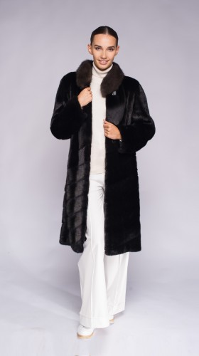 Шуба из меха норки