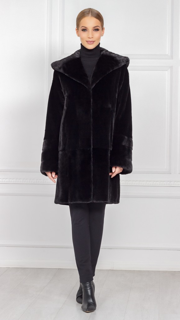 Шуба из меха норки