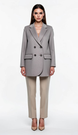 Пальто из шерсти