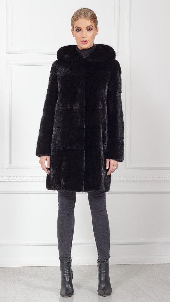 Шуба из меха норки