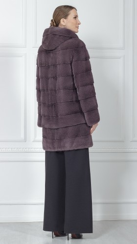 Шуба из меха норки