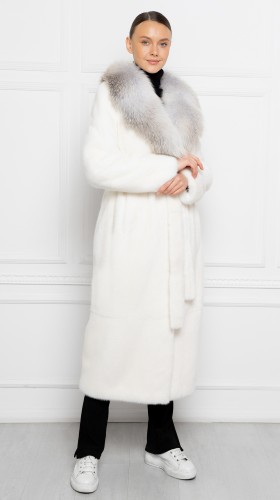 Шуба из меха норки