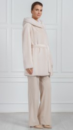 Шуба из меха норки