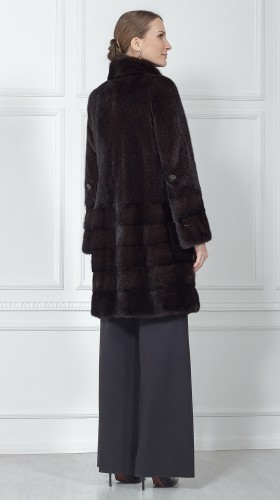 Шуба из меха норки