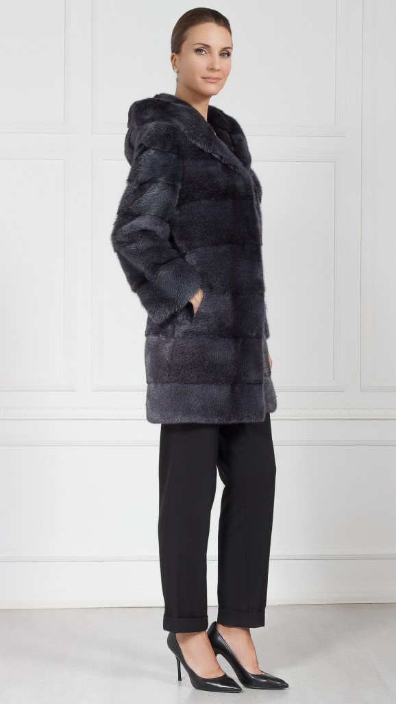 Шуба из меха норки