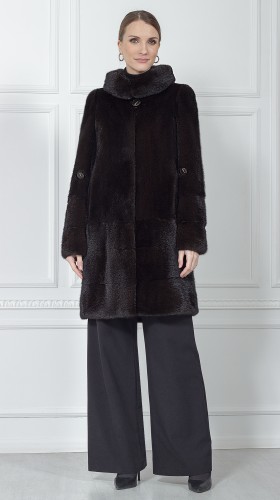 Шуба из меха норки