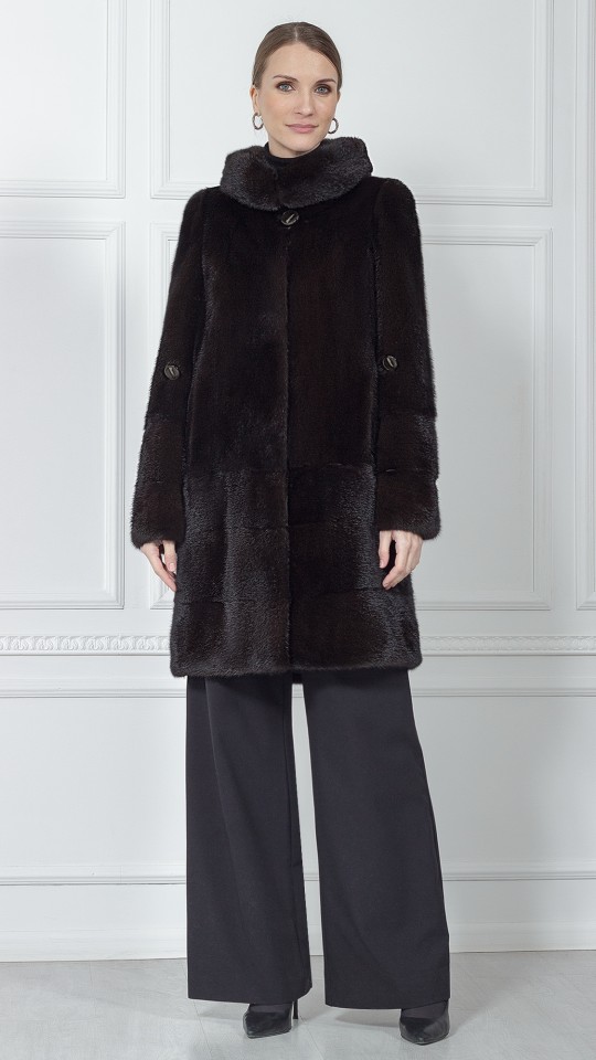 Шуба из меха норки