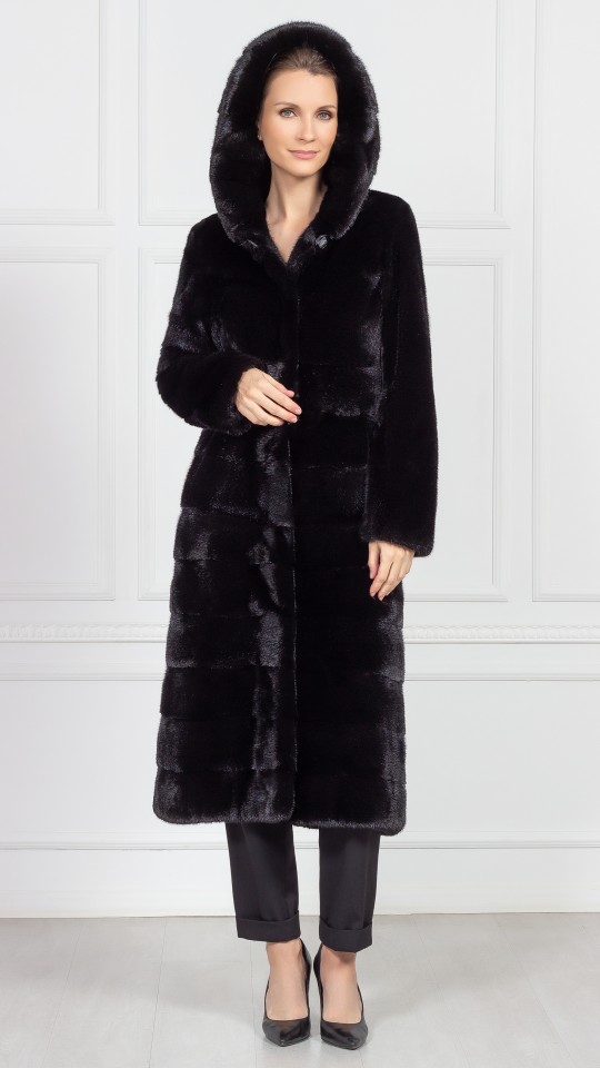 Шуба из меха норки