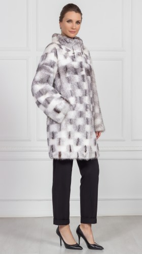 Шуба из меха норки