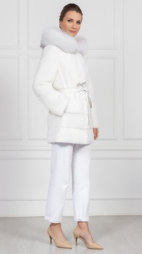 Шуба из меха норки