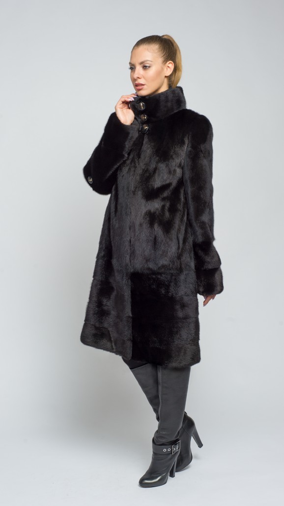 Шуба из меха норки