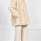 Шуба из меха норки