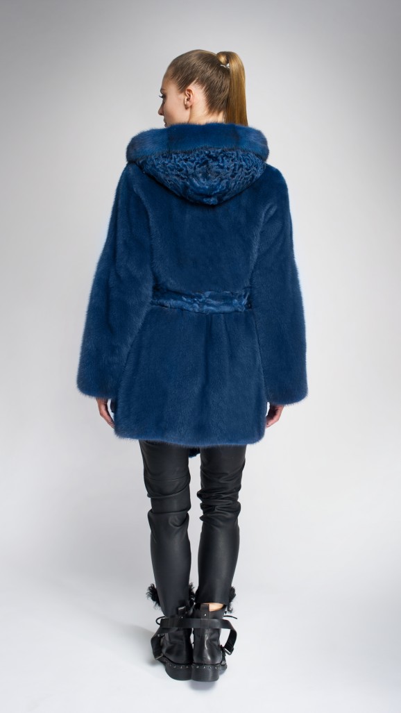 Шуба из меха норки