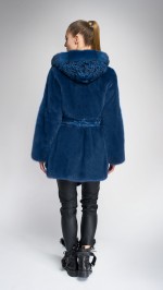 Шуба из меха норки