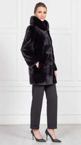 Шуба из меха норки