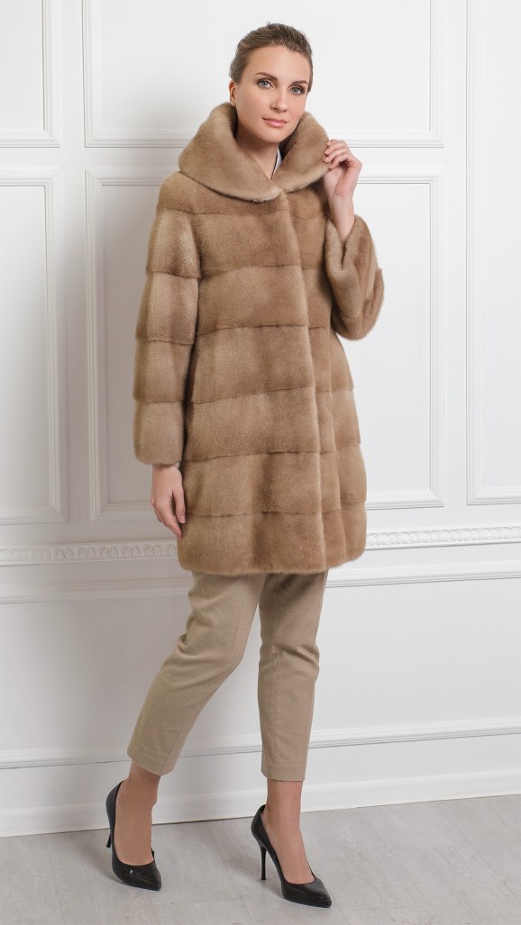 Шуба из меха норки