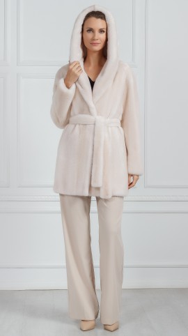 Шуба из меха норки