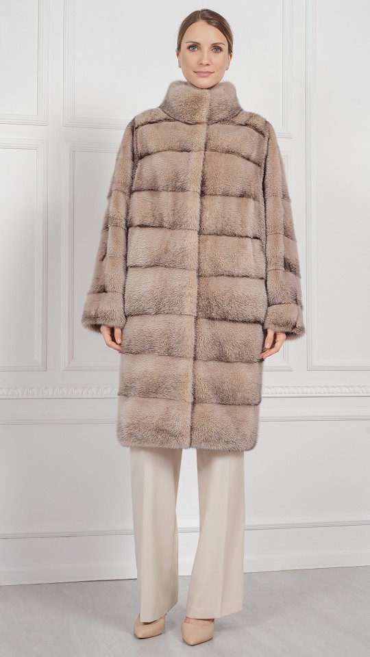 Шуба из меха норки