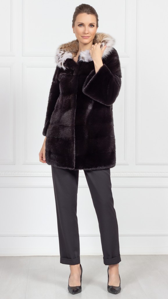 Шуба из меха норки