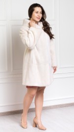 Шуба из меха норки