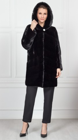 Шуба из меха норки