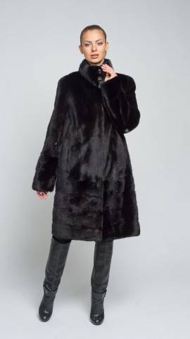 Шуба из меха норки