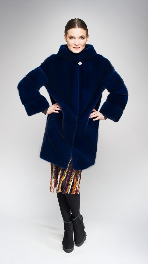 Шуба из меха норки