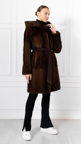 Шуба из меха норки