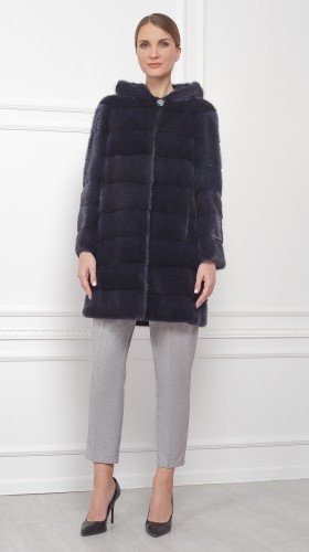 Шуба из меха норки