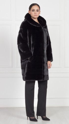 Шуба из меха норки