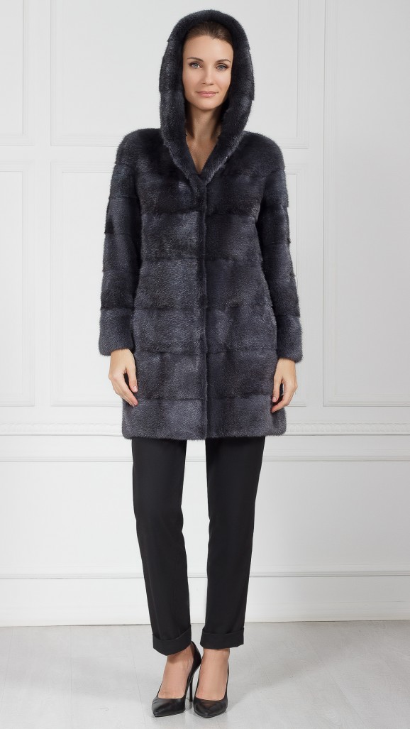 Шуба из меха норки