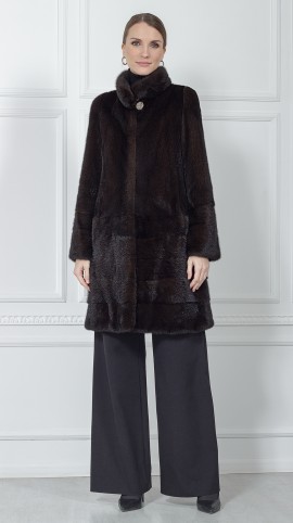 Шуба из меха норки
