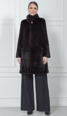 Шуба из меха норки